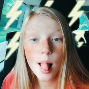 Meet your Posher, Mallory